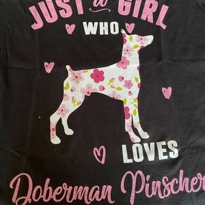 Womens Tshirt Girl Who Loves Doberman